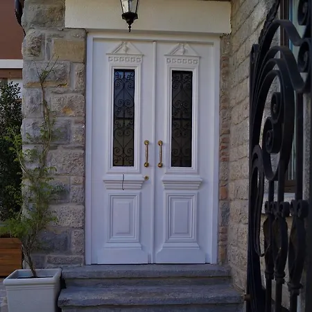 Trebicka 3* Korce